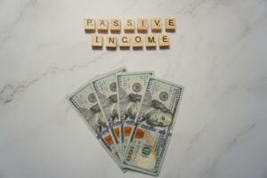 Ways to Earn $10 a Day: Simple Strategies for Extra Income
